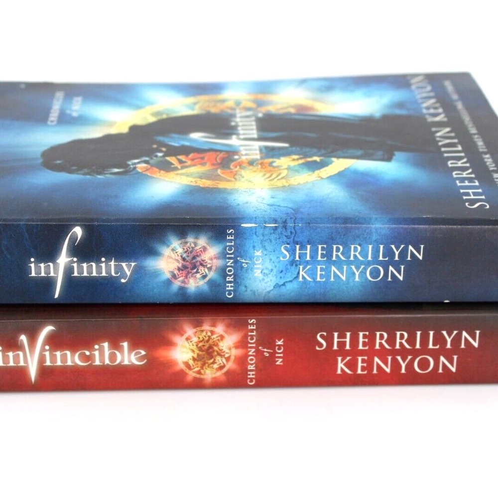 Chronicles of Nick Books 1 and 2 Sherrilyn Kenyon Infinity & Invincible PB